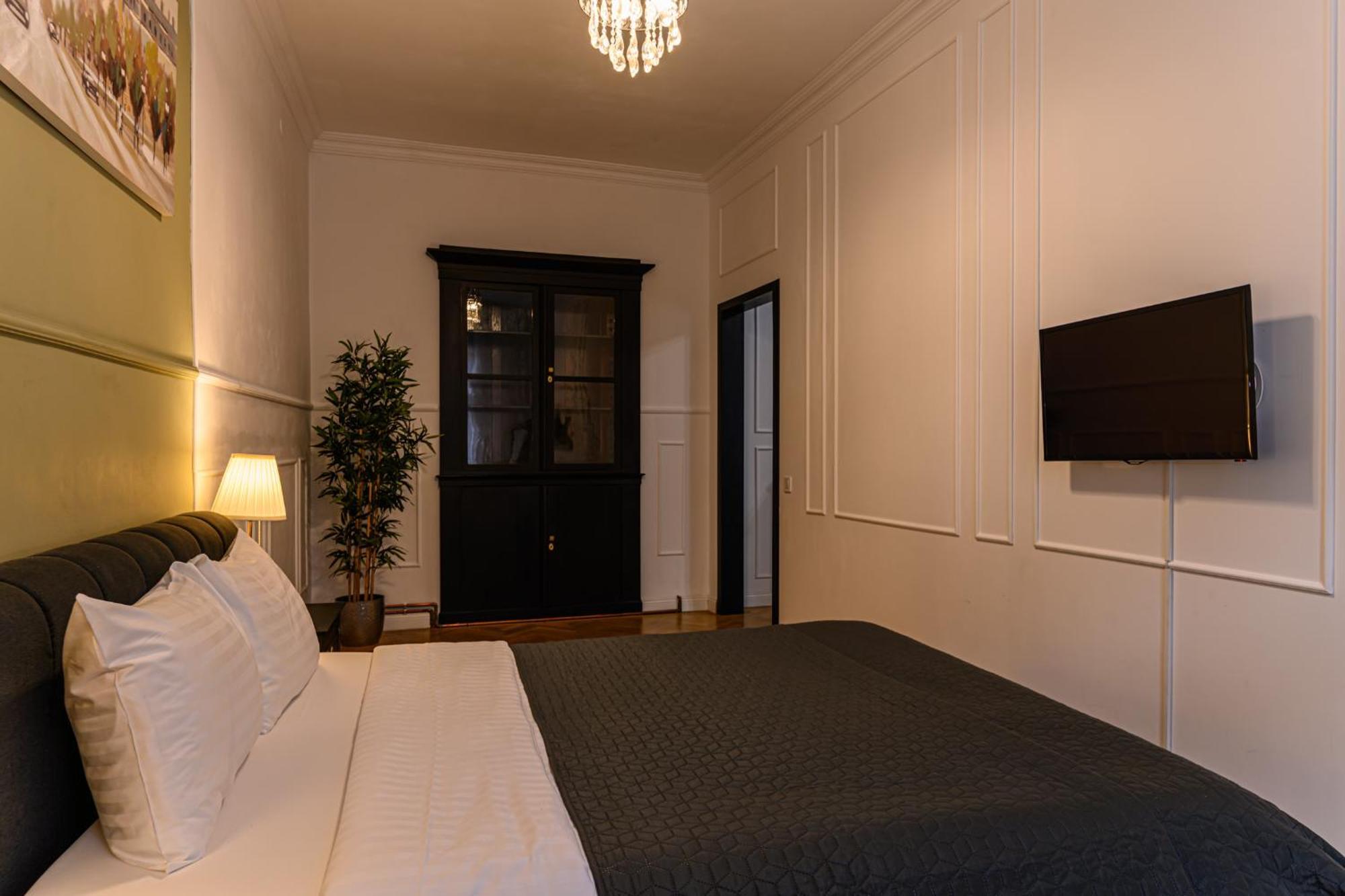 Colins Place Brašov Exteriér fotografie